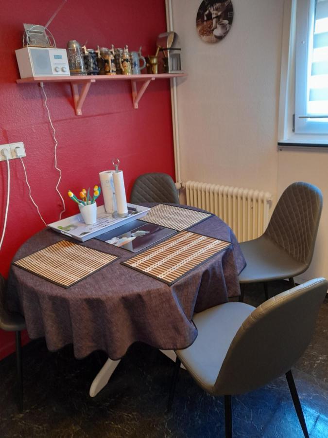 Ferienwohnung Mit Kleinem Garten Sonnenbuhl Exterior photo